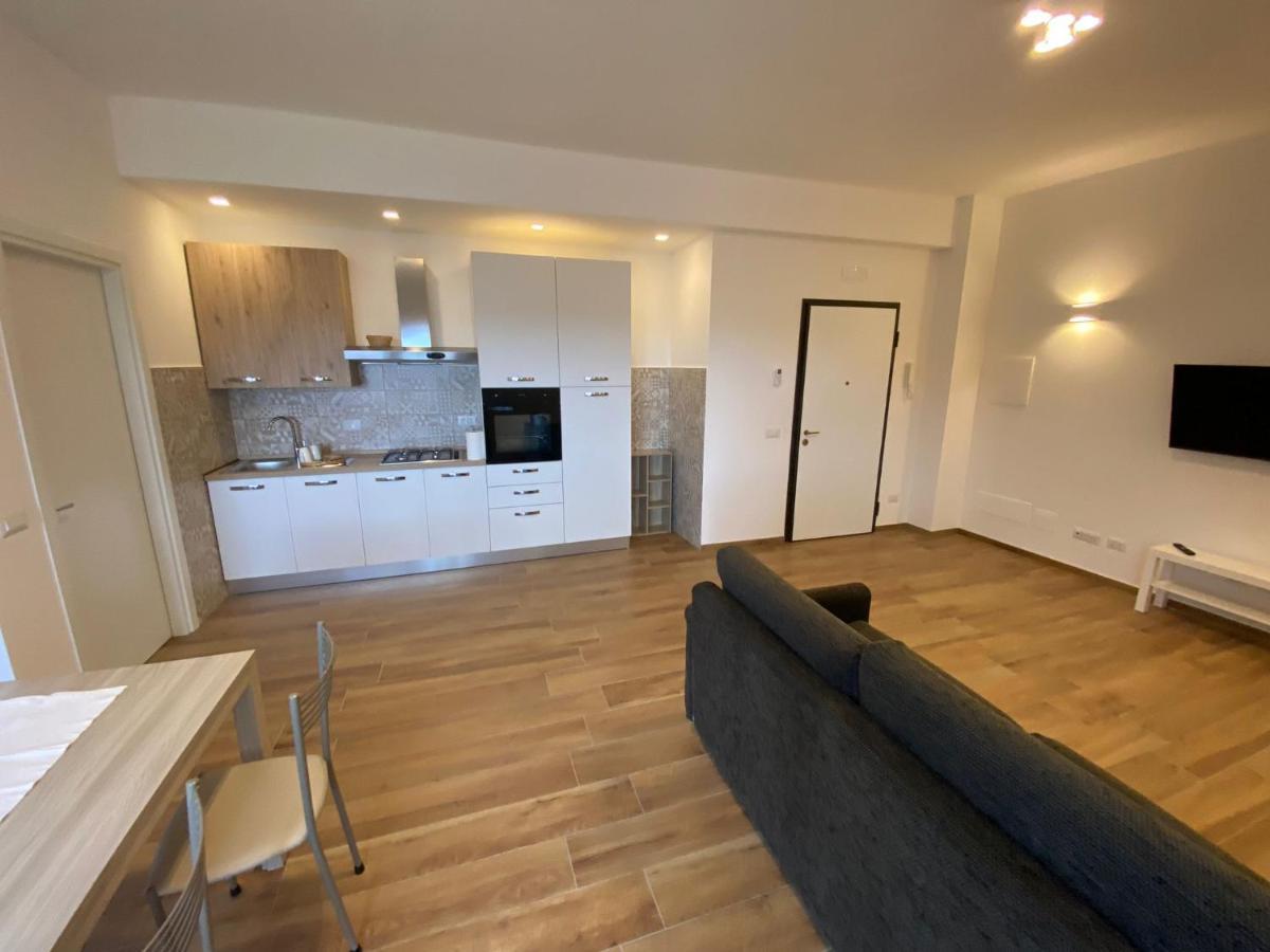 Viriamo House Roma Apartment Acilia Exterior photo