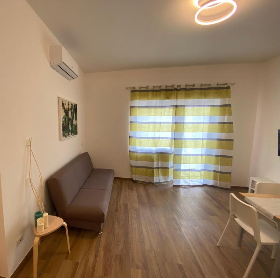 Viriamo House Roma Apartment Acilia Exterior photo
