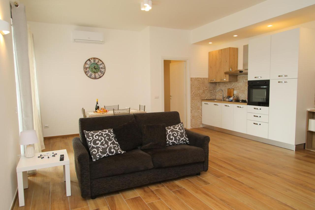 Viriamo House Roma Apartment Acilia Exterior photo