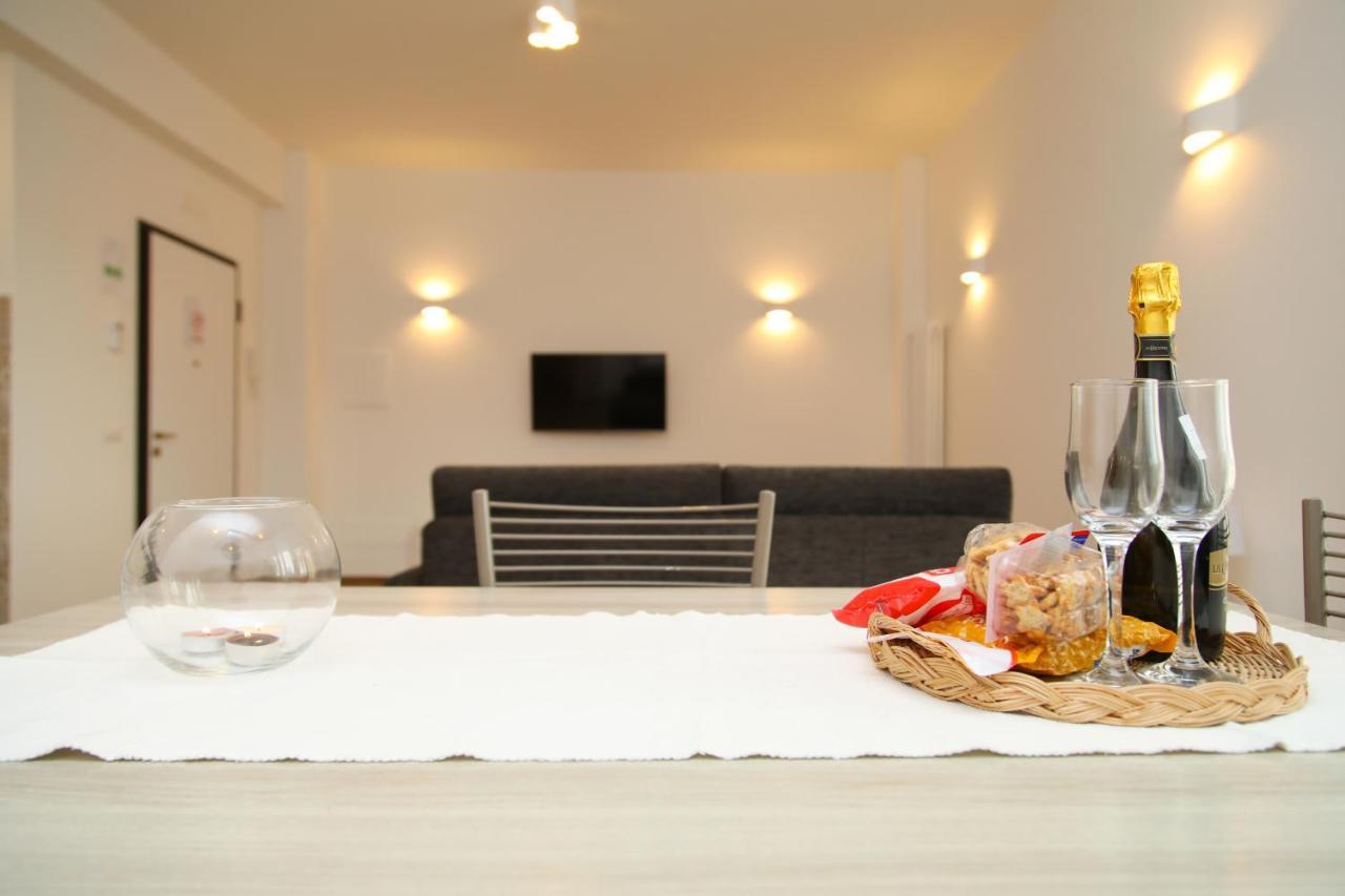 Viriamo House Roma Apartment Acilia Exterior photo